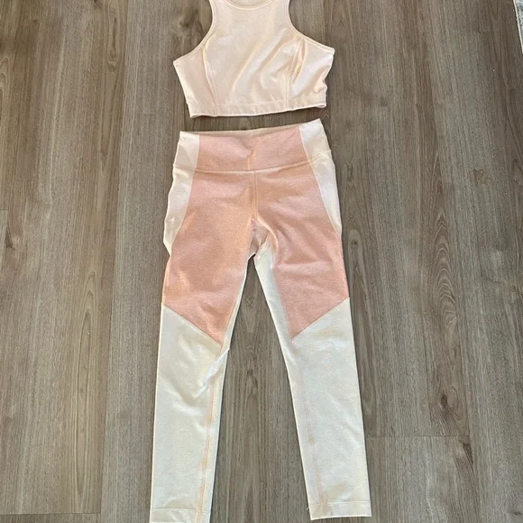 Outdoor Voices Compression Leggings and matching Sport Bra Size Small - Picture 3 of 8